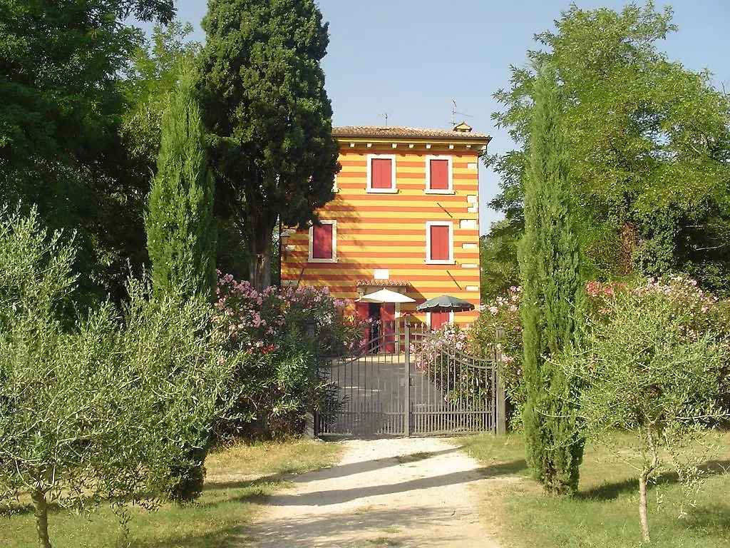 סונה Agriturismo Antica Dimora Del Turco בית חווה
